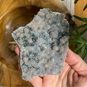 Natural amethyst flower plate from Brazil